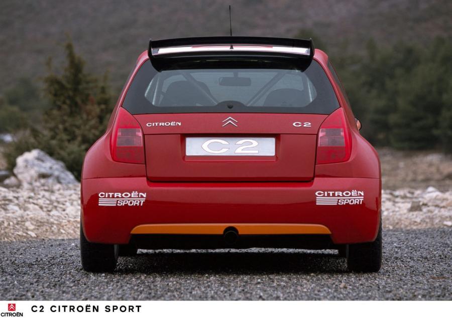  Citroen C2 Sport Concept 2003 года  (фото 25 из 45)